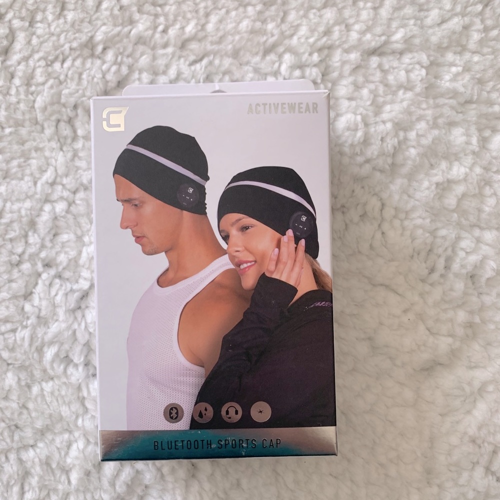 🎉 Bluetooth sports hat NWT